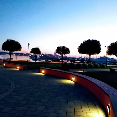 Leona Apartment Umag